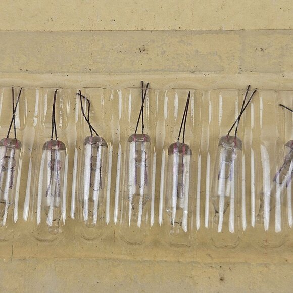 Franks Ultra Bright Steady Burning Bulbs 2.5V 3.5V for Superbright Sets Vintage - Picture 10 of 11